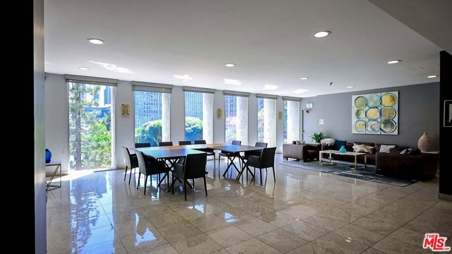 800 W 1st Street 2203, Los Angeles, CA 90012