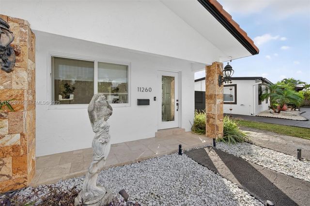 11260 SW 48th St, Miami, FL 33165