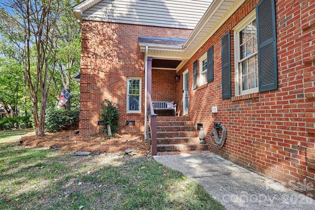 5515 McCallum Court, Charlotte, NC 28226