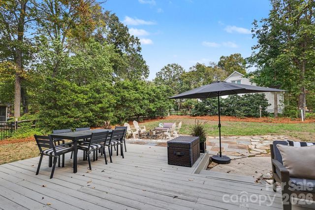 5515 McCallum Court, Charlotte, NC 28226