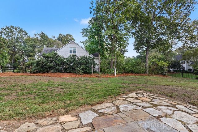 5515 McCallum Court, Charlotte, NC 28226