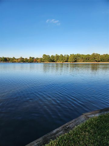 13279 Southshore Drive, Conroe, TX 77304