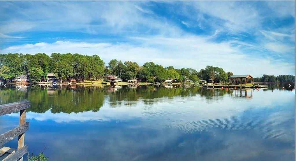 13279 Southshore Drive, Conroe, TX 77304