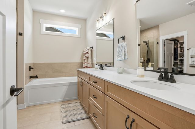 3103 Whispering Brook Lane, Valparaiso, IN 46385
