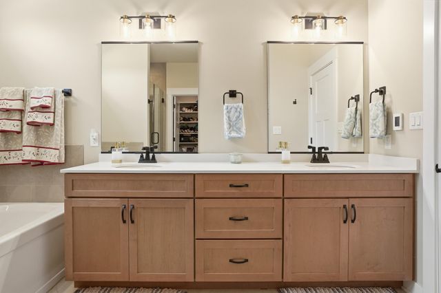 3103 Whispering Brook Lane, Valparaiso, IN 46385