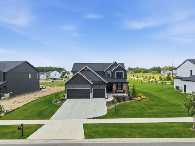 3103 Whispering Brook Lane, Valparaiso, IN 46385