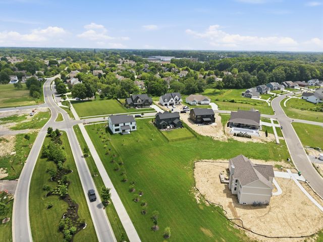 3103 Whispering Brook Lane, Valparaiso, IN 46385