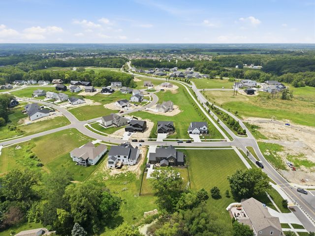 3103 Whispering Brook Lane, Valparaiso, IN 46385