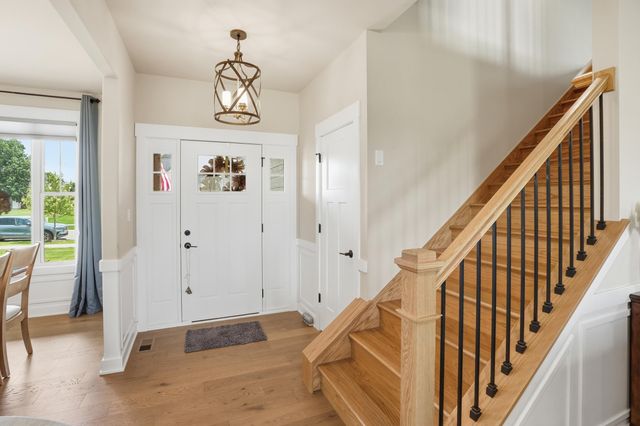 3103 Whispering Brook Lane, Valparaiso, IN 46385