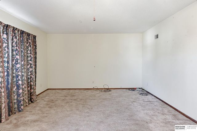 245 N Elm Street, Wahoo, NE 68066