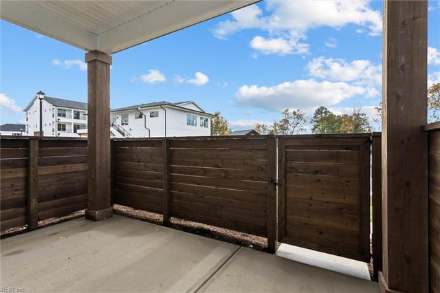 2002 Ashworth WAY, Suffolk, VA 23435