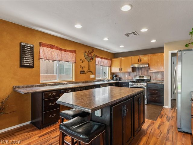 1228 Swanbrooke Drive, Las Vegas, NV 89144