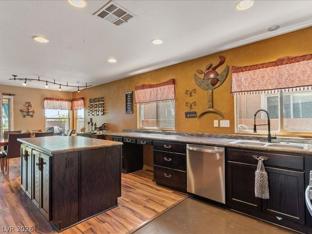 1228 Swanbrooke Drive, Las Vegas, NV 89144