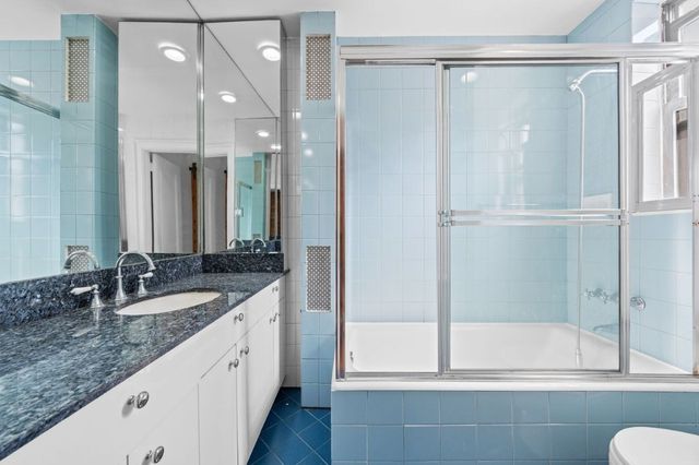144 E 36th St Apt 8D, New York City, NY 10016
