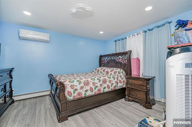 389 Madeline Avenue, Garfield, NJ 07026