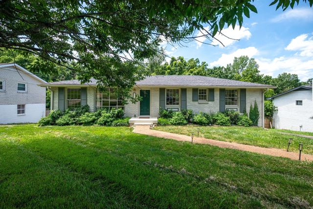 317 Bonnavue Dr, Hermitage, TN 37076