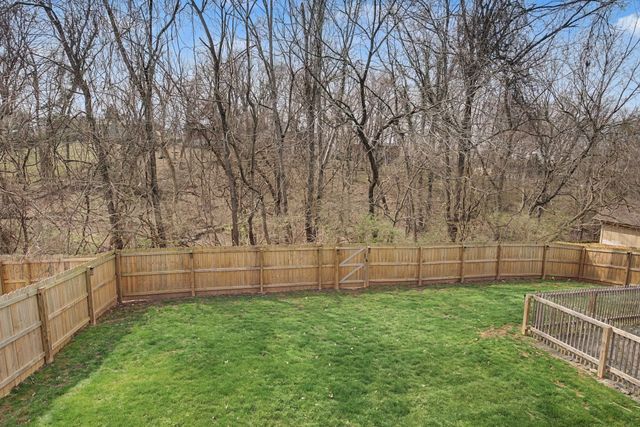 317 Bonnavue Dr, Hermitage, TN 37076