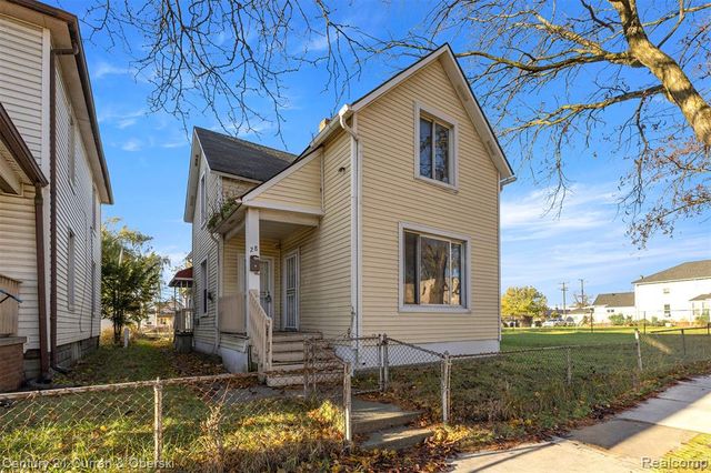28 E James Street, River Rouge, MI 48218