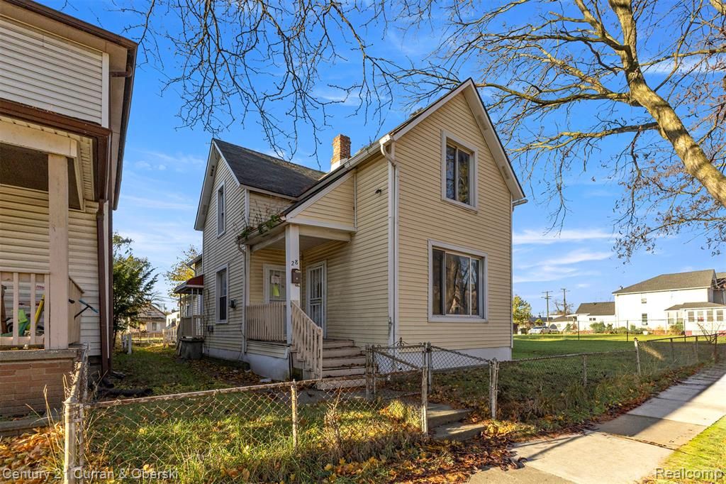 28 E James Street, River Rouge, MI 48218