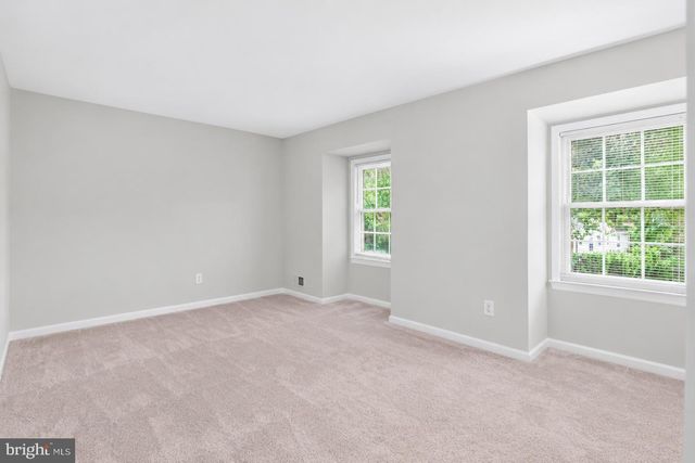 15 GROVEPOINT CT, Potomac, MD 20854