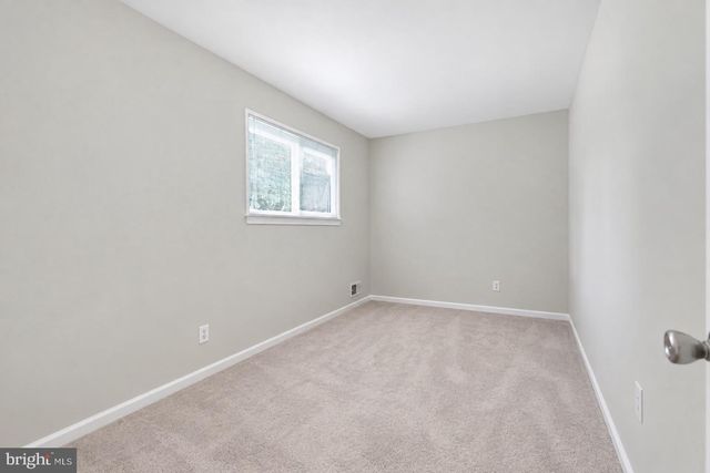 15 GROVEPOINT CT, Potomac, MD 20854