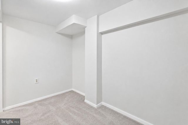 15 GROVEPOINT CT, Potomac, MD 20854