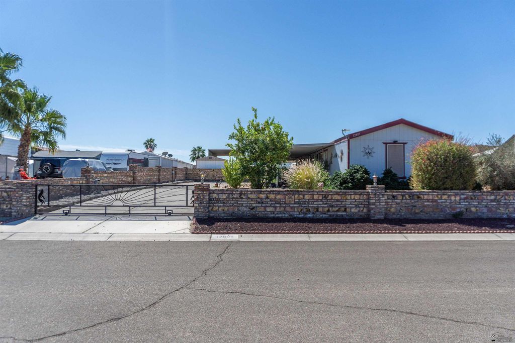 12801 E 46 Dr, Yuma, AZ 85367