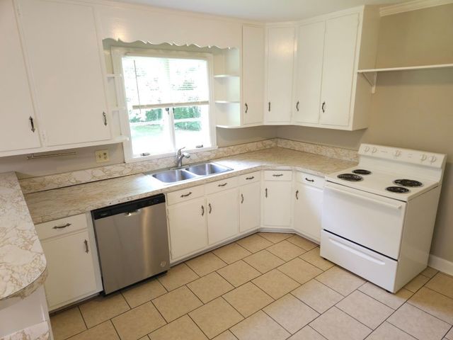 1611 Jones Blvd, Murfreesboro, TN 37129