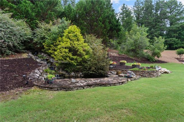 249 Graves Road, Acworth, GA 30101