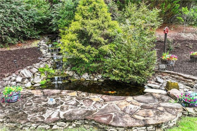 249 Graves Road, Acworth, GA 30101