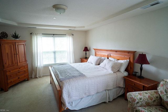 2516 Belmont Stakes DR, Virginia Beach, VA 23456