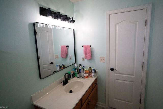 2516 Belmont Stakes DR, Virginia Beach, VA 23456