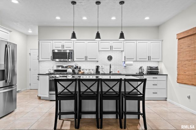 6508 CHRISTINE Court, Springfield, IL 62712
