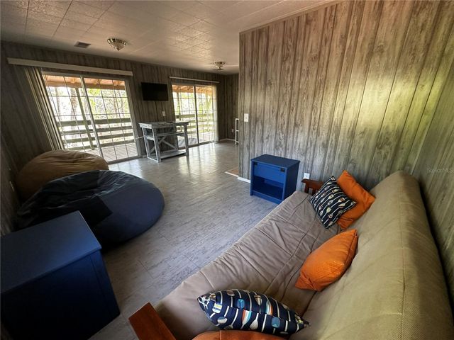 119 SE DORTHIE LAND ROAD, Branford, FL 32008