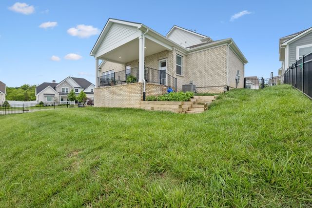 821 Westchester Circle, Hendersonville, TN 37075
