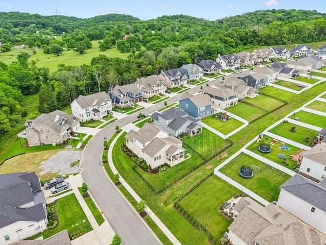 821 Westchester Circle, Hendersonville, TN 37075