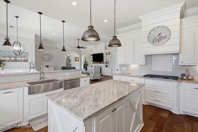780 Cotton Creek Trail, Brandon, MS 39047
