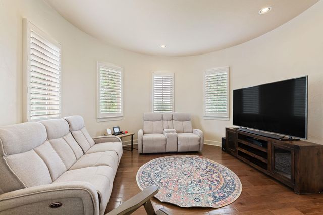 2800 Waymaker WAY 63, Austin, TX 78746