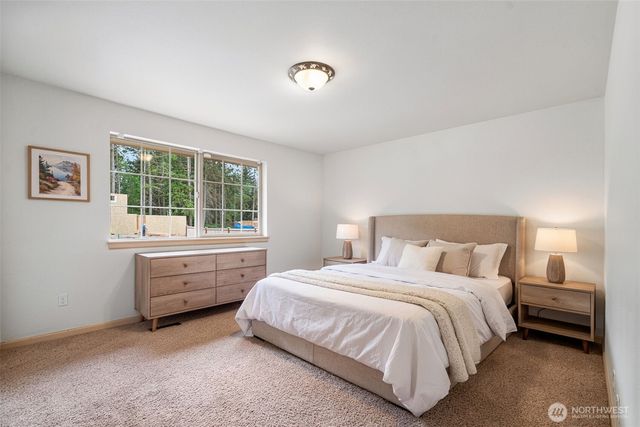 1630 Danner Lane NE, Lacey, WA 98156