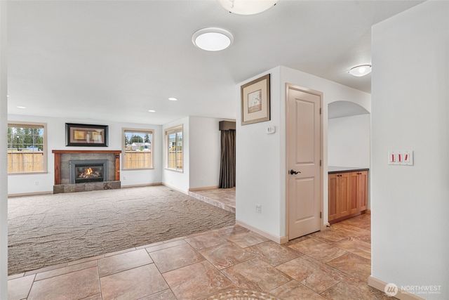 1630 Danner Lane NE, Lacey, WA 98156