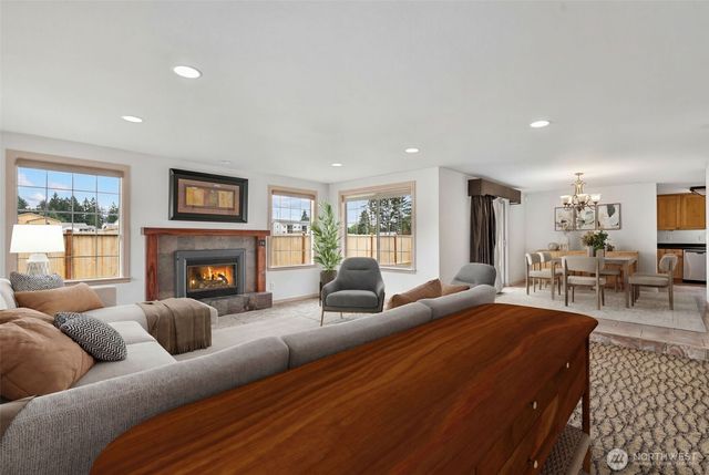 1630 Danner Lane NE, Lacey, WA 98156