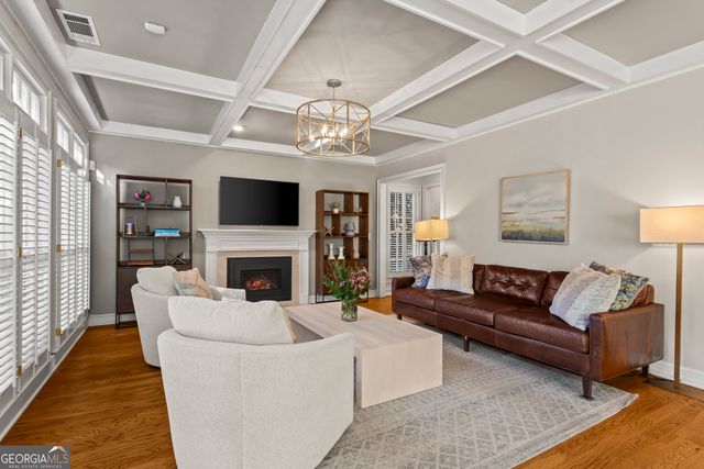 4120 Paran Pointe Drive, Atlanta, GA 30327