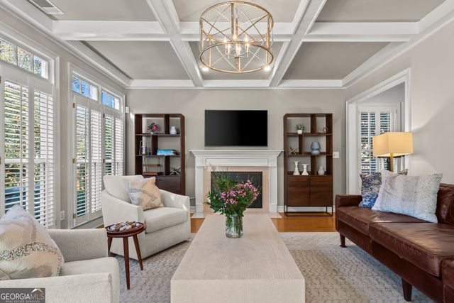 4120 Paran Pointe Drive, Atlanta, GA 30327