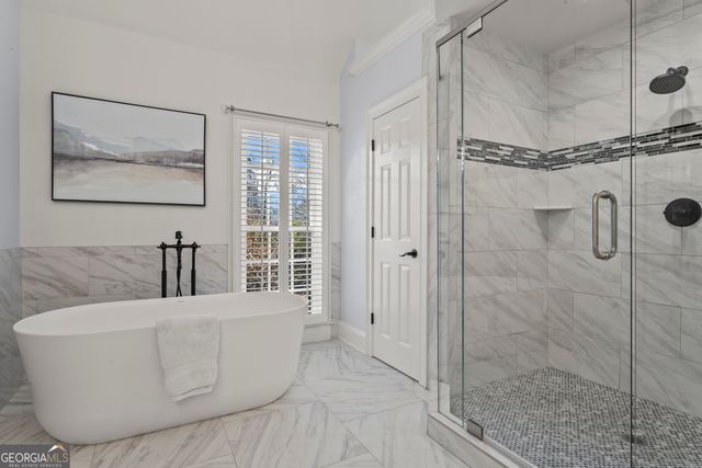 4120 Paran Pointe Drive, Atlanta, GA 30327