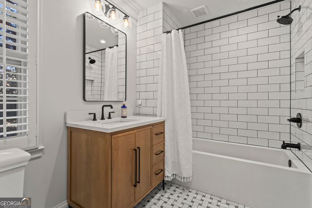 4120 Paran Pointe Drive, Atlanta, GA 30327