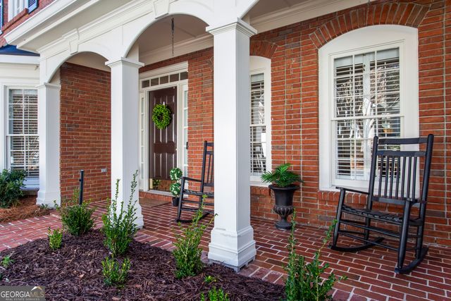 4120 Paran Pointe Drive, Atlanta, GA 30327