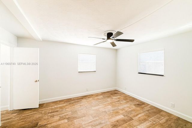 6780 Meade St, Hollywood, FL 33024