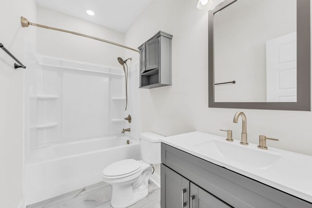 550 Peachers Mill Rd, Clarksville, TN 37042