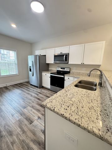 550 Peachers Mill Rd, Clarksville, TN 37042