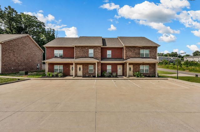 550 Peachers Mill Rd, Clarksville, TN 37042
